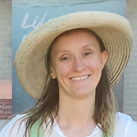 Meet your Posher, Maria - Picture 1 of 1